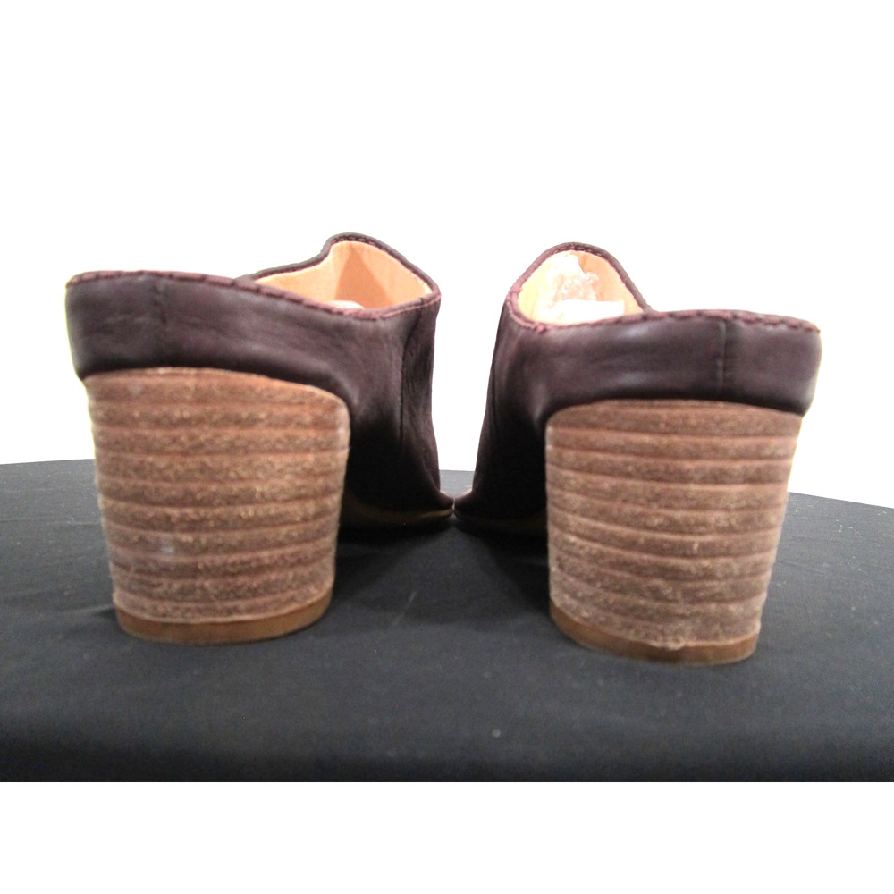 EUC! Clarks Spiced Isla Aubergine Leather Med. Heel Mules Women 7 M - Picture 6 of 10